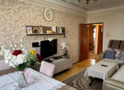 Satılır 2 otaqlı 67 m2 köhnə tikili Bakıxanov