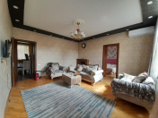 İcarəyə verilir 2 otaqlı 60 m2 köhnə tikili İçəri Şəhər m.