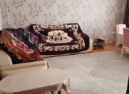 Satılır 2 otaqlı 60 m2 yeni tikili Xalqlar Dostluğu m.