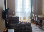 İcarəyə verilir 3 otaqlı 60 m2 köhnə tikili Gənclik m.