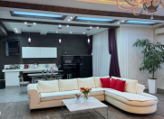 İcarəyə verilir 4 otaqlı 136 m2 yeni tikili Babək Plaza