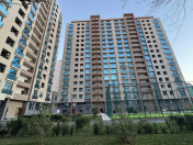 İcarəyə verilir 2 otaqlı 90 m2 yeni tikili 28 May m.