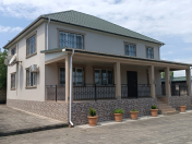 İcarəyə verilir 6 otaqlı 176 m2 bağ evi Quba