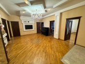 İcarəyə verilir 4 otaqlı 150 m2 yeni tikili İnşaatçılar m.