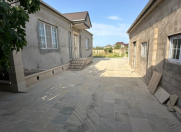 Satılır 4 otaqlı 200 m2 həyət evi Buzovna