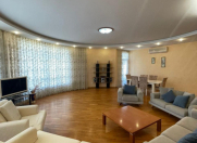 İcarəyə verilir 3 otaqlı 140 m2 yeni tikili Nəsimi r.