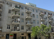 İcarəyə verilir 2 otaqlı 50 m2 köhnə tikili 28 May m.