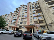 Satılır 3 otaqlı 85 m2 köhnə tikili Xalqlar Dostluğu m.