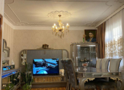 Satılır 5 otaqlı 140 m2 köhnə tikili Əhmədli m.