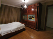 Satılır 3 otaqlı 80 m2 köhnə tikili Qara Qarayev m.