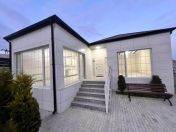 Satılır 4 otaqlı 150 m2 həyət evi Buzovna
