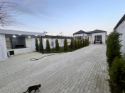 Satılır 4 otaqlı 150 m2 həyət evi Buzovna