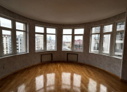 Satılır 4 otaqlı 180 m2 yeni tikili Nərimanov r.