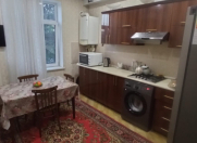 Satılır 2 otaqlı 63 m2 köhnə tikili Badamdar