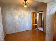 Satılır 2 otaqlı 40 m2 köhnə tikili Qara Qarayev m.