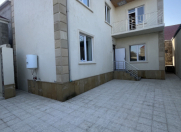 Satılır 4 otaqlı 150 m2 həyət evi Y.Suraxanı