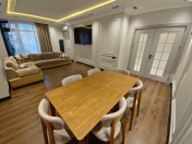 Satılır 3 otaqlı 148 m2 yeni tikili 20 yanvar m.