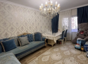 Satılır 3 otaqlı 80 m2 köhnə tikili Qaraçuxur