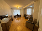 İcarəyə verilir 2 otaqlı 111 m2 yeni tikili 4 mkr