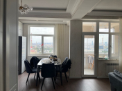 Satılır 3 otaqlı 80 m2 yeni tikili Qara Qarayev m.