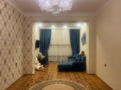 Satılır 3 otaqlı 120 m2 köhnə tikili 28 May m.