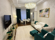 Satılır 4 otaqlı 144 m2 yeni tikili Şah İsmayıl Xətai m.