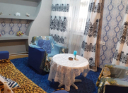 İcarəyə verilir 3 otaqlı 60 m2 köhnə tikili İnşaatçılar m.