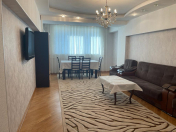 Satılır 2 otaqlı 65 m2 köhnə tikili 28 may