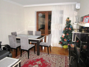 Satılır 3 otaqlı 80 m2 köhnə tikili 8 km