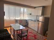 İcarəyə verilir 2 otaqlı 60 m2 köhnə tikili 28 May m.