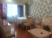 İcarəyə verilir 3 otaqlı 75 m2 köhnə tikili 8 Noyabr m.