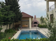 İcarəyə verilir 6 otaqlı 200 m2 həyət evi Şüvəlan
