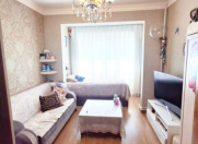 Satılır 3 otaqlı 80 m2 köhnə tikili Qara Qarayev m.