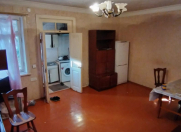 Satılır 2 otaqlı 42 m2 həyət evi Nəriman Nərimanov m.