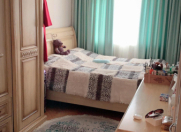 Satılır 2 otaqlı 50 m2 köhnə tikili Memar Əcəmi m.