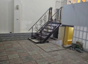 Satılır 3 otaqlı 100 m2 köhnə tikili Bakıxanov