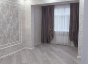 Satılır 2 otaqlı 45 m2 köhnə tikili 1 mkr