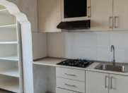Satılır 2 otaqlı 70 m2 köhnə tikili Xalqlar Dostluğu m.