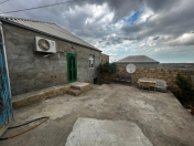 Satılır 3 otaqlı 100 m2 həyət evi Binəqədi