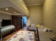 İcarəyə verilir 3 otaqlı 60 m2 köhnə tikili Port Baku