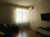 Satılır 2 otaqlı 60 m2 yeni tikili Azadlıq prospekti m.