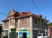 Satılır 6 otaqlı 450 m2 yeni tikili Oğuz