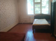 İcarəyə verilir 3 otaqlı 78 m2 köhnə tikili Ayna Sultanova heykəli