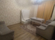 İcarəyə verilir 2 otaqlı 60 m2 köhnə tikili Həzi Aslanov m.