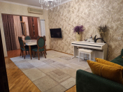 Satılır 3 otaqlı 80 m2 köhnə tikili 8 mkr