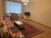 İcarəyə verilir 2 otaqlı 80 m2 yeni tikili Nizami m.