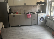 Satılır 3 otaqlı 70 m2 köhnə tikili Ramana