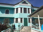 Satılır 10 otaqlı 550 m2 həyət evi Əhmədli