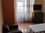 İcarəyə verilir 2 otaqlı 37 m2 köhnə tikili 28 may