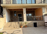 Satılır 3 otaqlı 130 m2 həyət evi Novxanı